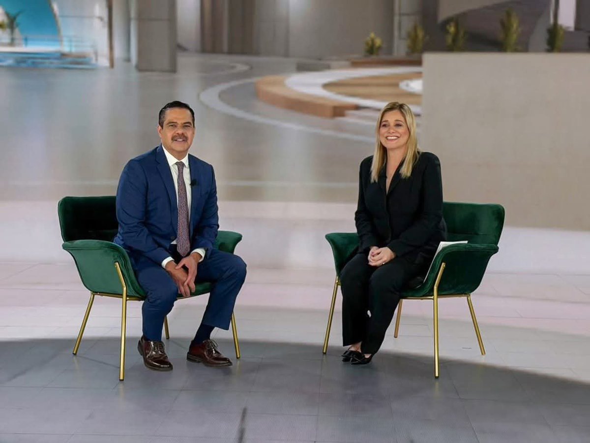 ZuritaCarpio tweet media