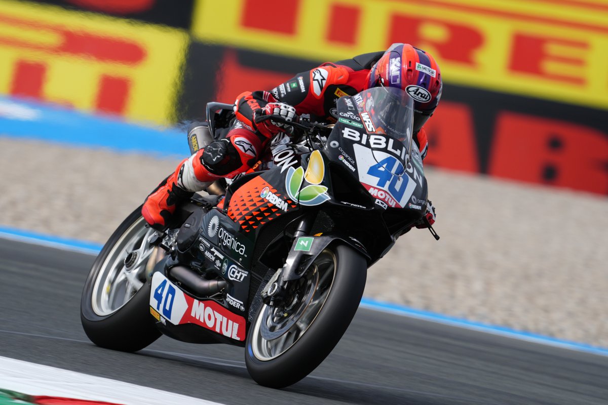 DoningtonParkUK's tweet photo. 4⃣0⃣ days to go until @WorldSBK 

World Supersport contender Mattia Casadei will be going for glory at Donington Park

🎟️ https://t.co/4QnSRU2RRO https://t.co/0HiiId0Gqz