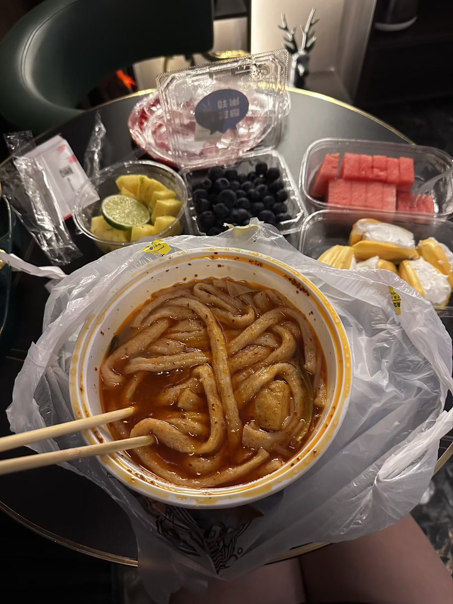 取消晚饭 tweet media