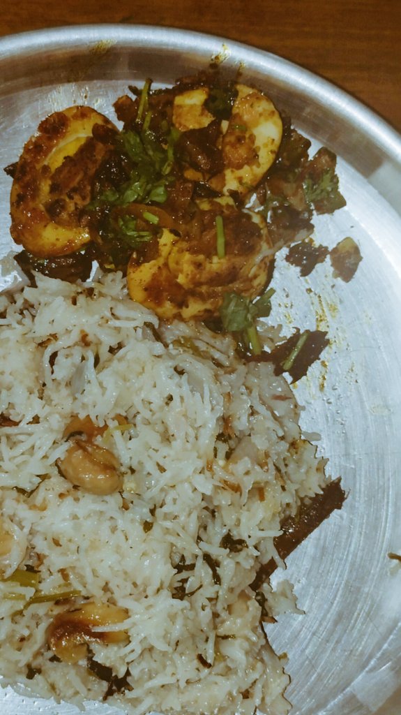 TheRealRenuga's tweet photo. High calorie 😷 தேங்காய் பால் சாதம் #firsttry 😋 https://t.co/qQSS2Ov1Ia