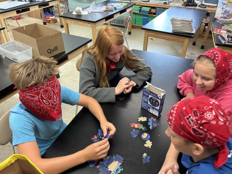BlueValleyRams's tweet photo. BVMS had a great day competing in the Mr. Wizard Olympics.  Teamwork, ingenuity, and problem solving skills were demonstrated by all!  Have a great summer!! https://t.co/jhh1OBxKFD