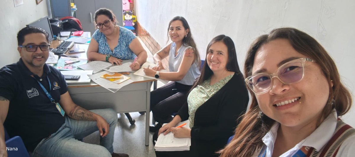 GestComZocc's tweet photo. @ElOIRdelaRegion @UniversidadUNAD @unadcentrorient @unad_zcsur En Dosquebradas inició la CMRM en la I.E. Fabio Vásquez: un espacio del SISSU que fortalece lo pedagógico, lo comunitario y lo institucional, articulando las escuelas de la UNAD.
#CatedraMiguelRamonMartínez #OIRZonaOccidente #VIDER_UNAD #TejiendoSolidaridadTerritorial #OIR_UNAD https://t.co/JGJSEPQhAy