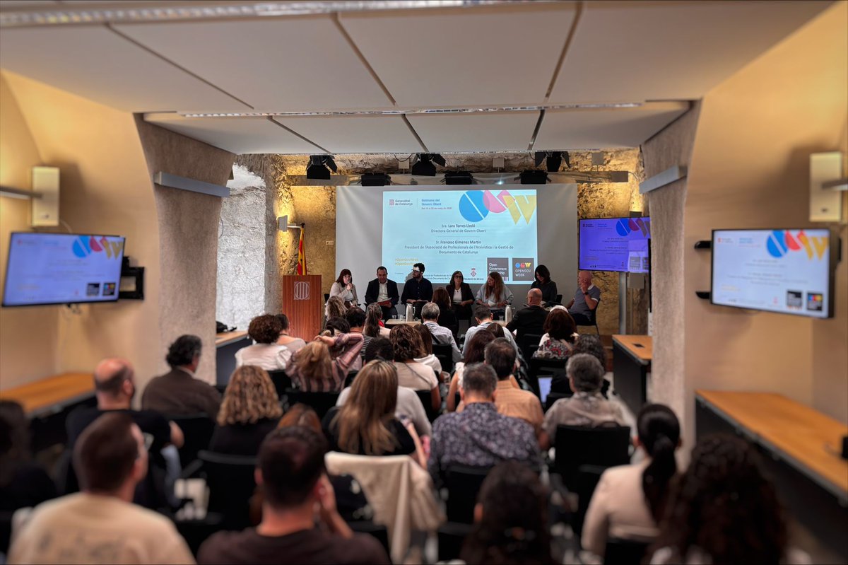 Autoritat Catalana de Protecció de Dades tweet media