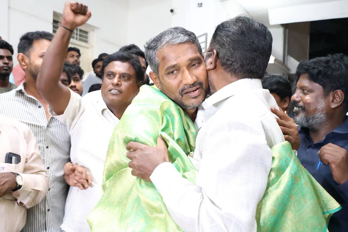 THANJAI.LENIN VCK tweet media
