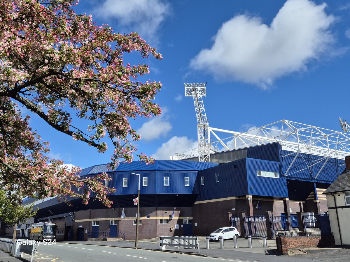 stevo796's tweet photo. @WBA The sun always shines on the righteous https://t.co/zMkFBe21Zs
