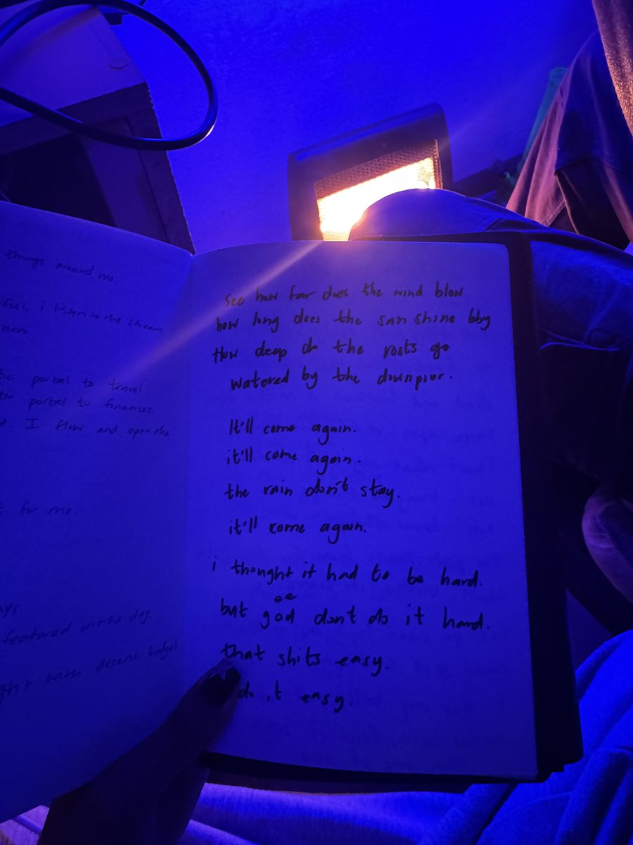 iamcleomoon's tweet photo. vibe we on rn https://t.co/DyF1gb55Y3