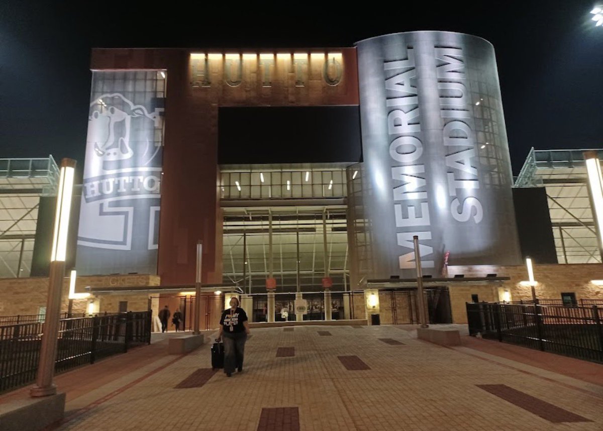 dulc3MK's tweet photo. forever grateful for my time at Hippo Nation 🧡 🦛 

#DrivenByExcellence https://t.co/eG1ElwH2QX