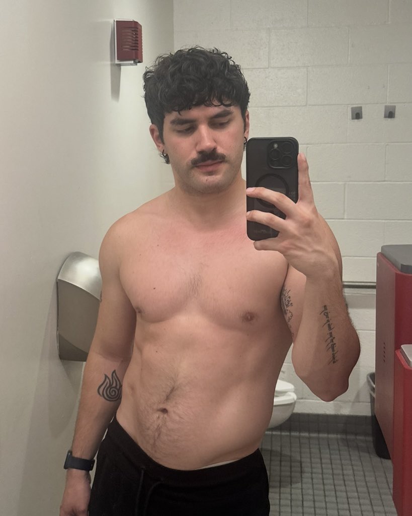 lito (shadows #1 fan) tweet media