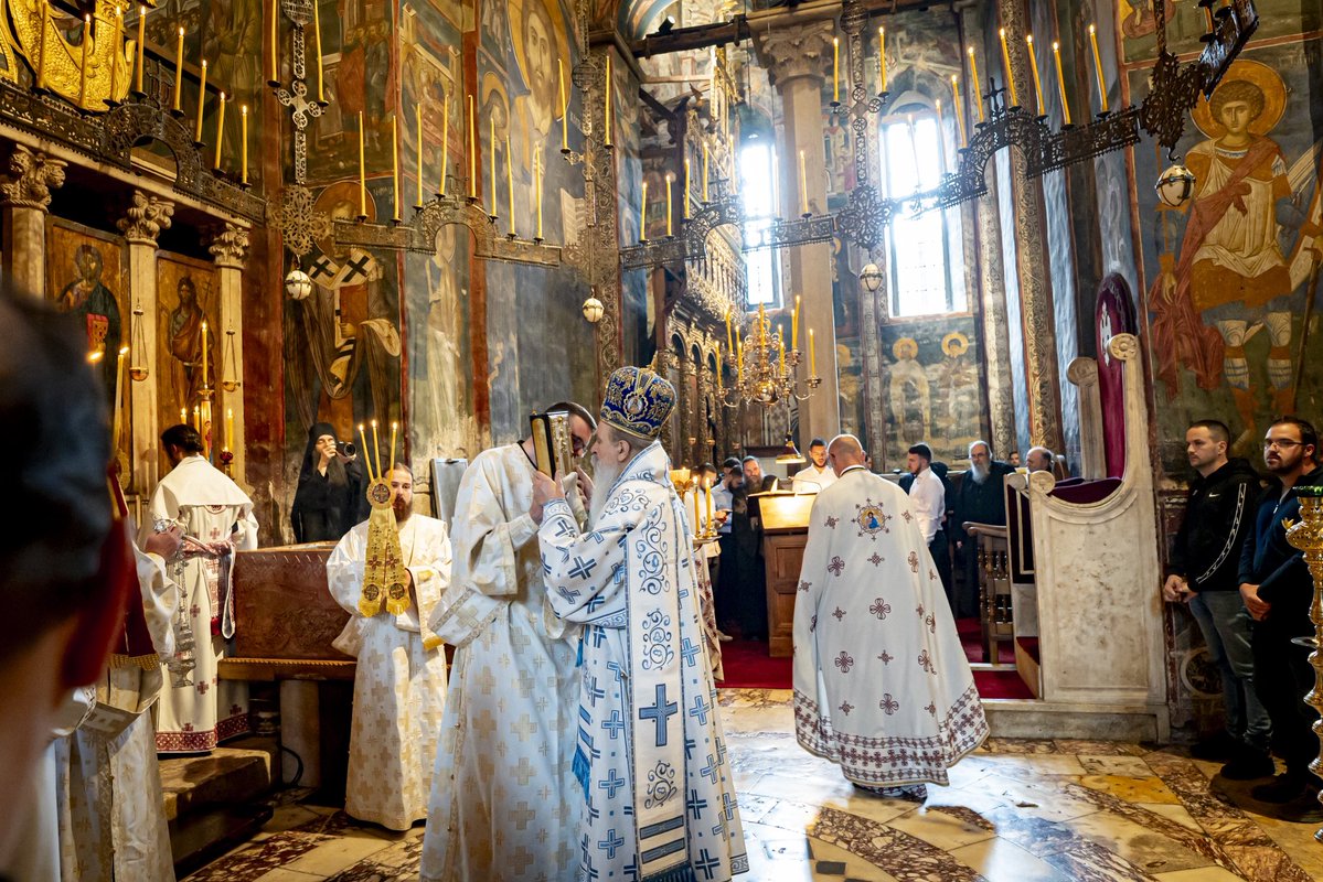 Dečani Monastery tweet media