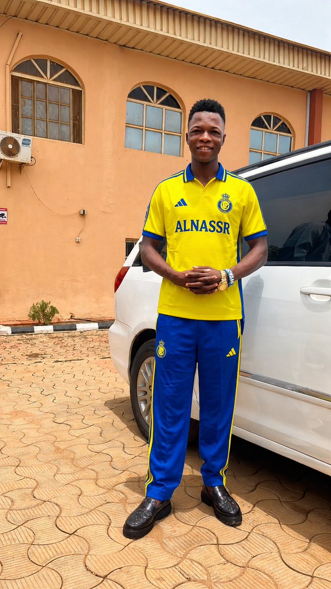 Samkleen Folasayo tweet media