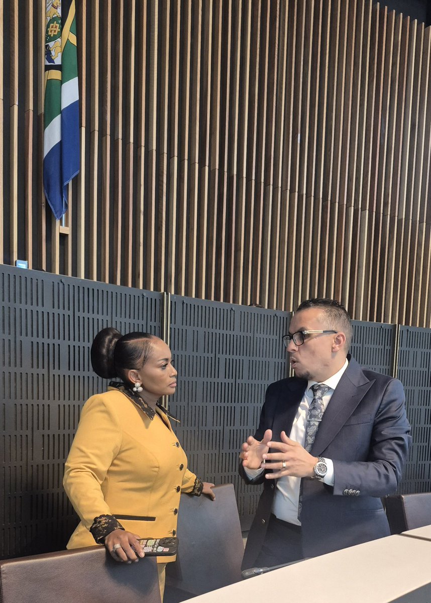 Loyiso Lugayeni-Masuku tweet media
