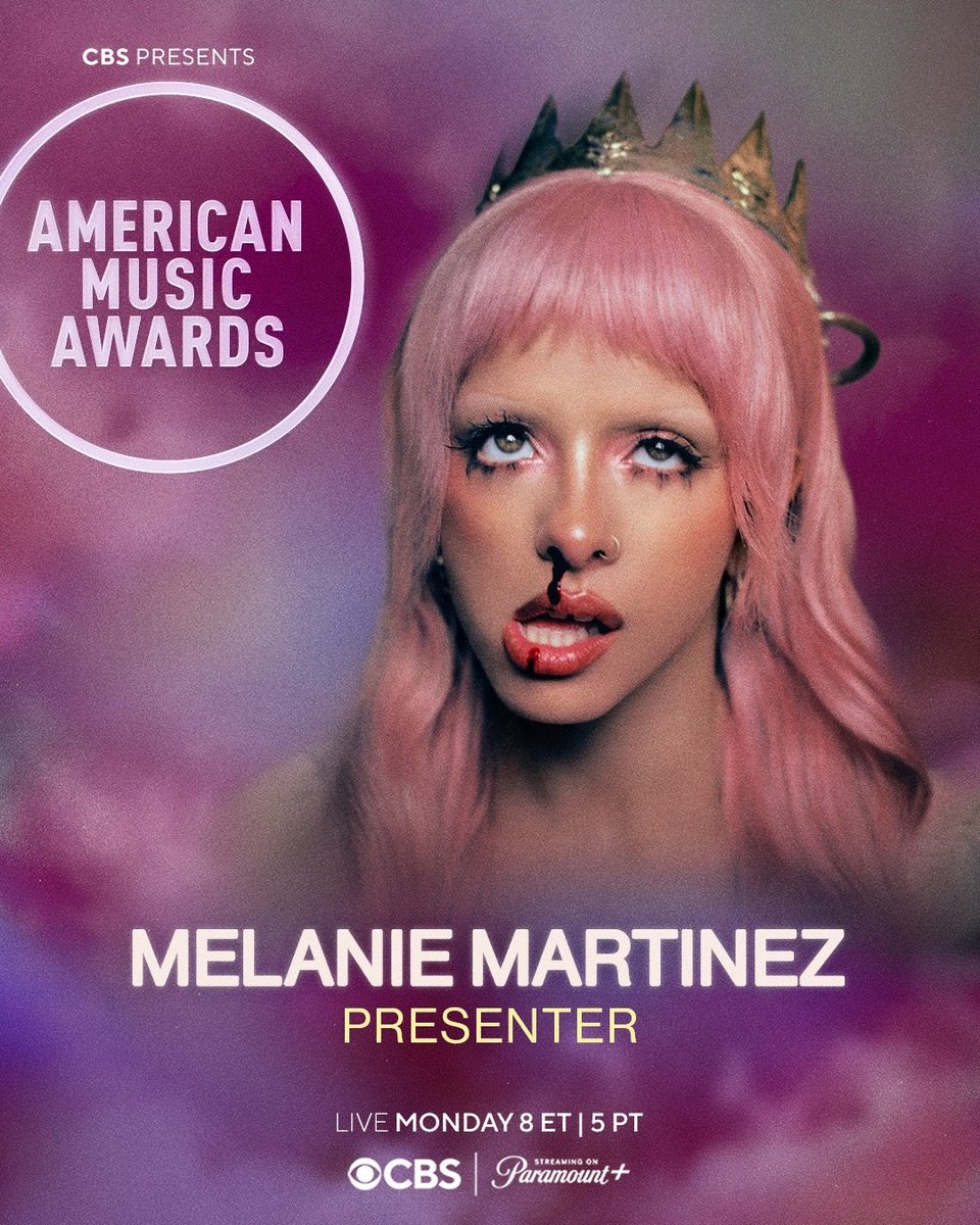 Update Melanie Martinez ⛪ tweet media