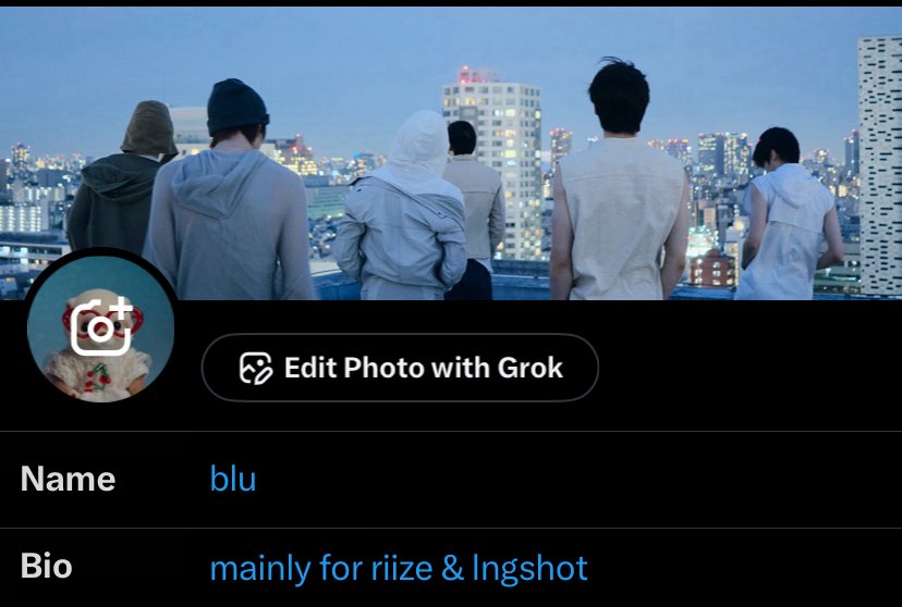 blu tweet media
