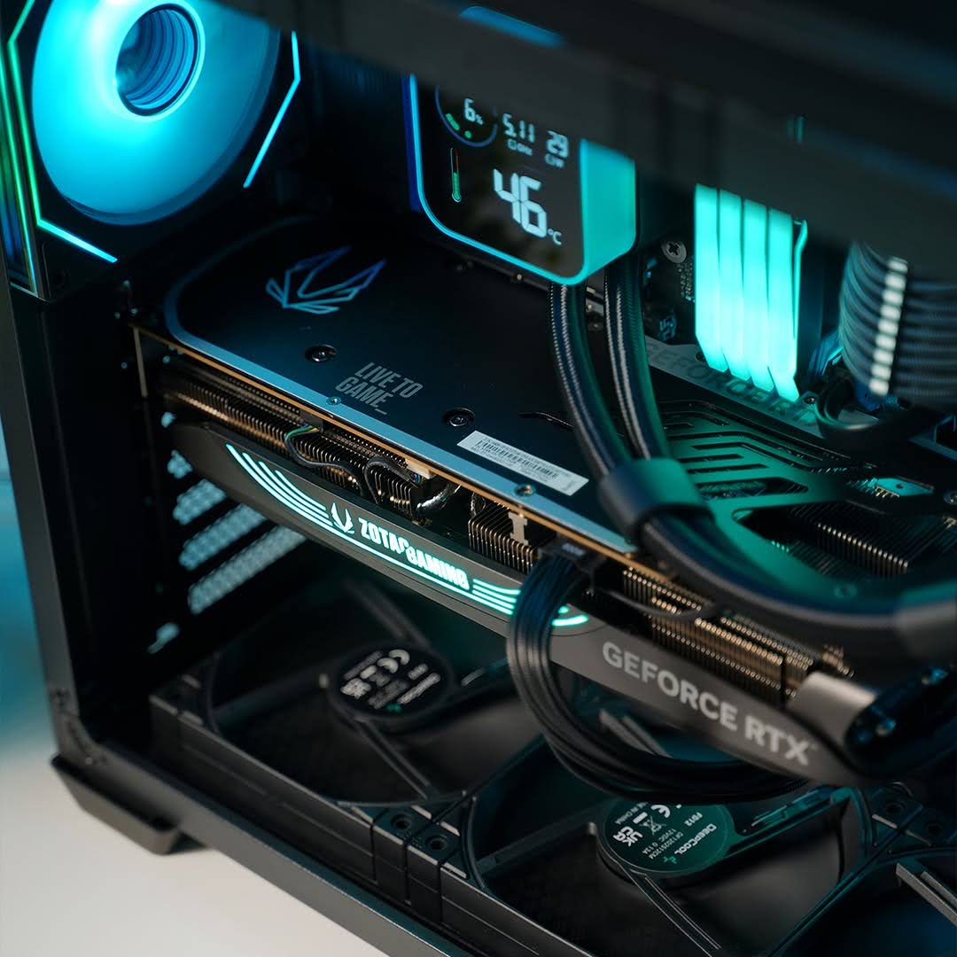 ZOTAC_USA's tweet photo. Some wield swords and then there's those who wield the power of the ZOTAC GAMING GeForce RTX 4080 SUPER TRINITY BLACK EDITION!
📷 IG: techdynamic_sg
#RTX4080SUPER #RTX40 #Trinity #Tech #GPU #PCHardware #PCComponents #PCSetup #GamingPC #PCBuild https://t.co/fukgpsniWQ