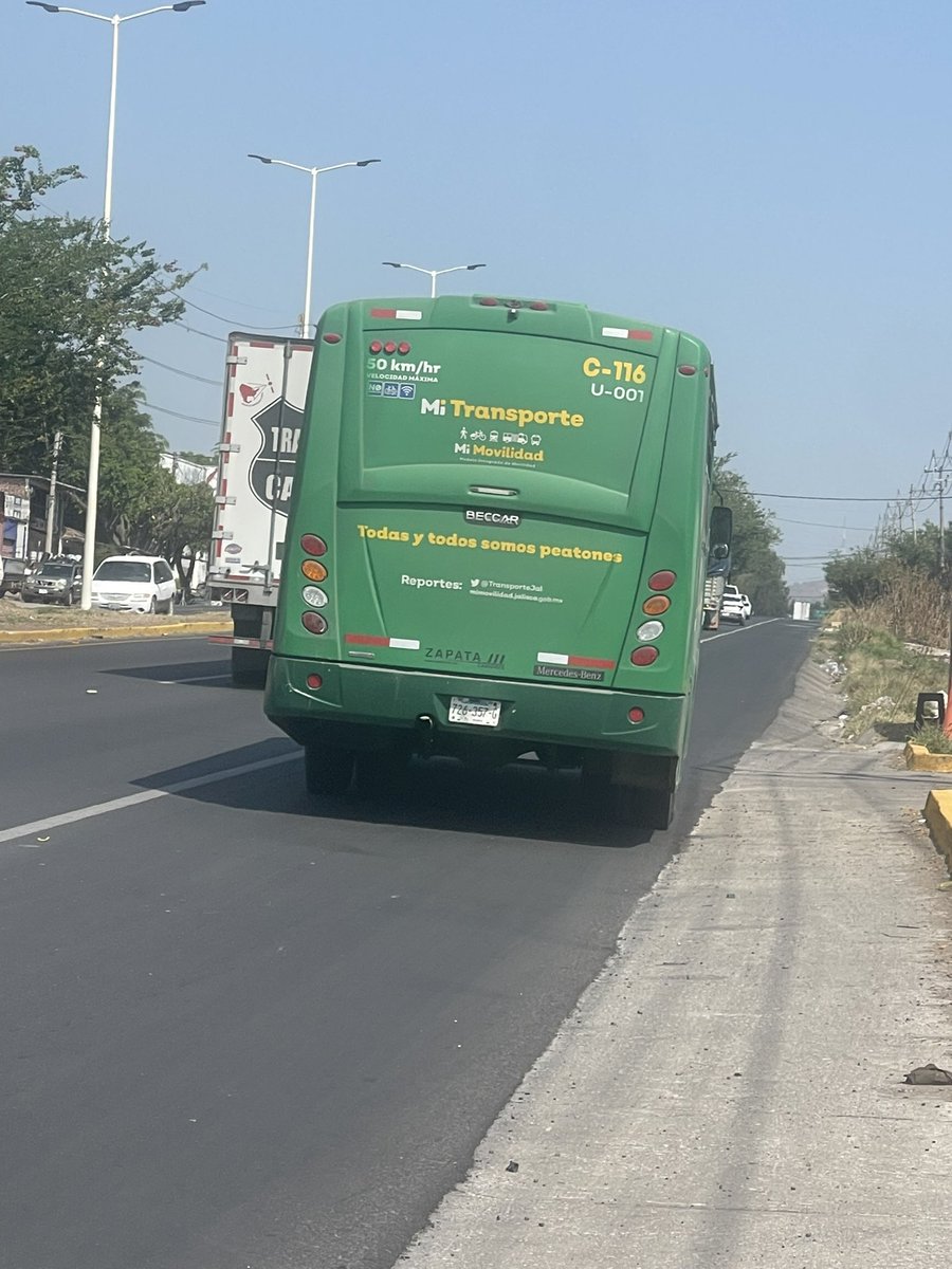 oswaldoeb97's tweet photo. @TransporteJal buen día, quiero reportar a este chofer de la unidad 001 de la ruta C-116 El Salto - Pintas, por mal trato hacia mí y otras personas que nos gritaba por qué la alcancía no agarraba de repente las monedas. https://t.co/Ymmltn6AT7