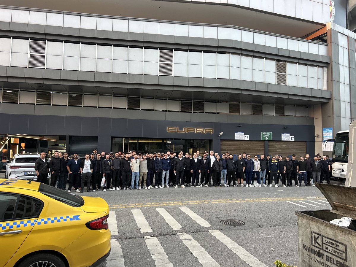Genç Fenerbahçeliler tweet media