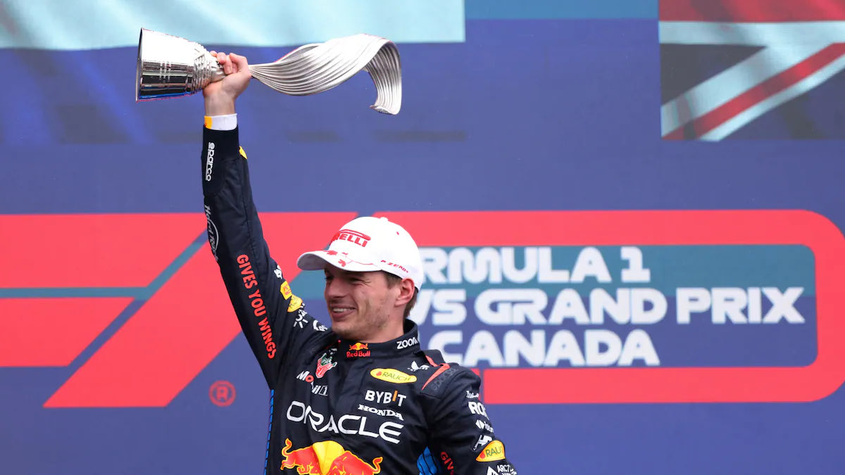 0_BadMan_0's tweet photo. Fuck this hopelessness shit we going P1 in Montreal #VerWin loading on Sunday #VerStraightlineSpeed ftw. https://t.co/seXrMoIPmX