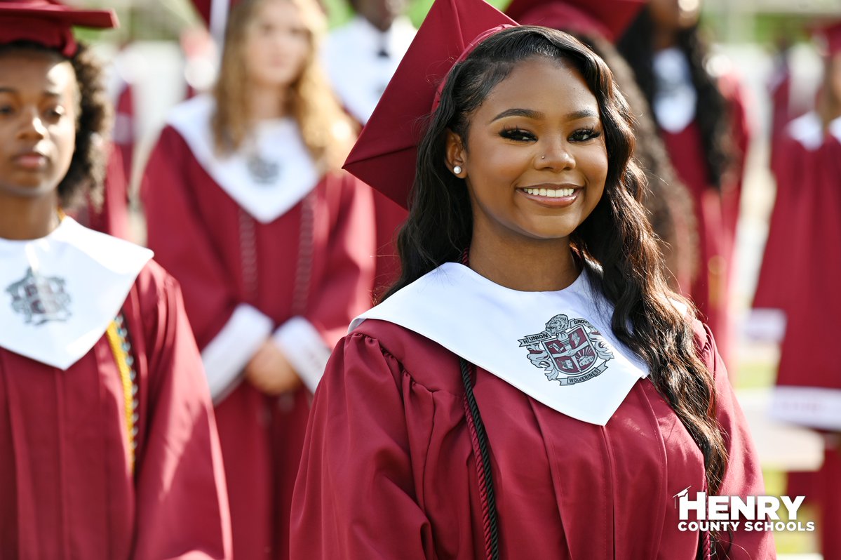 HenryCountyBOE's tweet photo. Here's to the graduates of Union Grove High School’s #ClassOf2026! Our Wolverines have successfully navigated the steepest climbs, turning opportunity into success. They’ve shown the world that with enough determination, any obstacle can become a stepping stone to greatness.
#BrightFuturesBeginInHCS #HenryProud #YouBelongInHenry
@UGHS_Wolverines