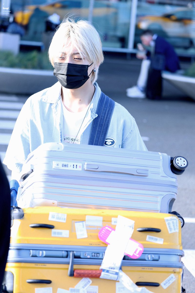 통이^ tweet media