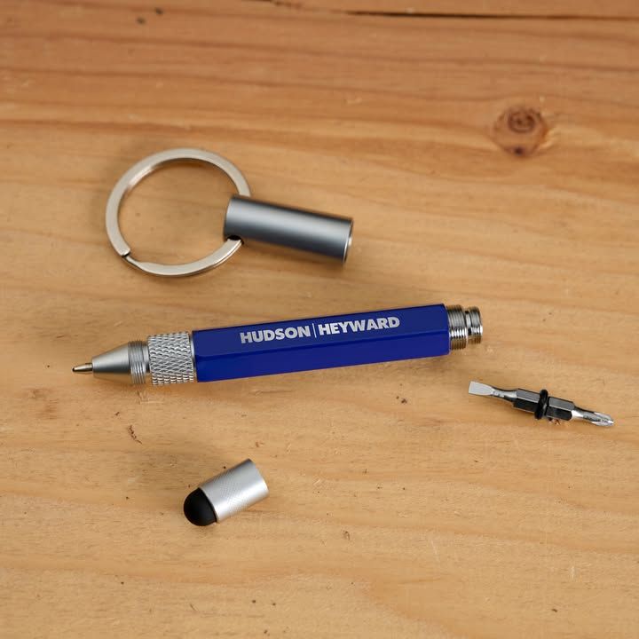 TacomaTrophy's tweet photo. Find the perfect gift for your customers and create a lasting impression. Get your custom branded products from us today! https://t.co/GsmYuYRR79 #awards #lipbalms #mugs #multitools #tacomatrophy #doingrecognitionright https://t.co/C1dYgykXuL