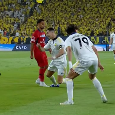 The Touchline | 𝐓 tweet media