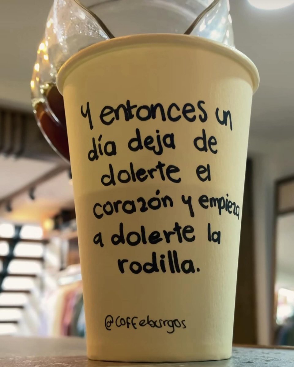 ippyz's tweet photo. Si ciertoooo!!!  Y la cabeza 🤯 :( https://t.co/Qs7Xw6fOzx