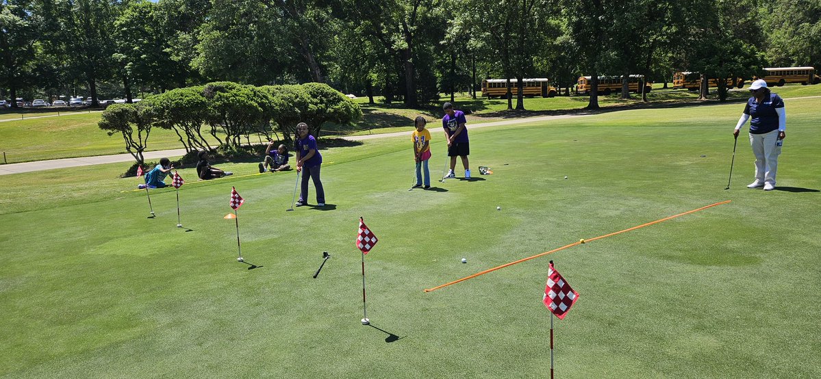 BcsLets's tweet photo. We have some future golfers ready to play the game at Oak Mountain.  Thank you to the staff at First Tee for making our BCS field trip day successful! @asahperd @BhamCitySchools @DrMarkSullivan @NAHPL_ST @prwill1052 @shuff13 https://t.co/cCOIVHSJKj