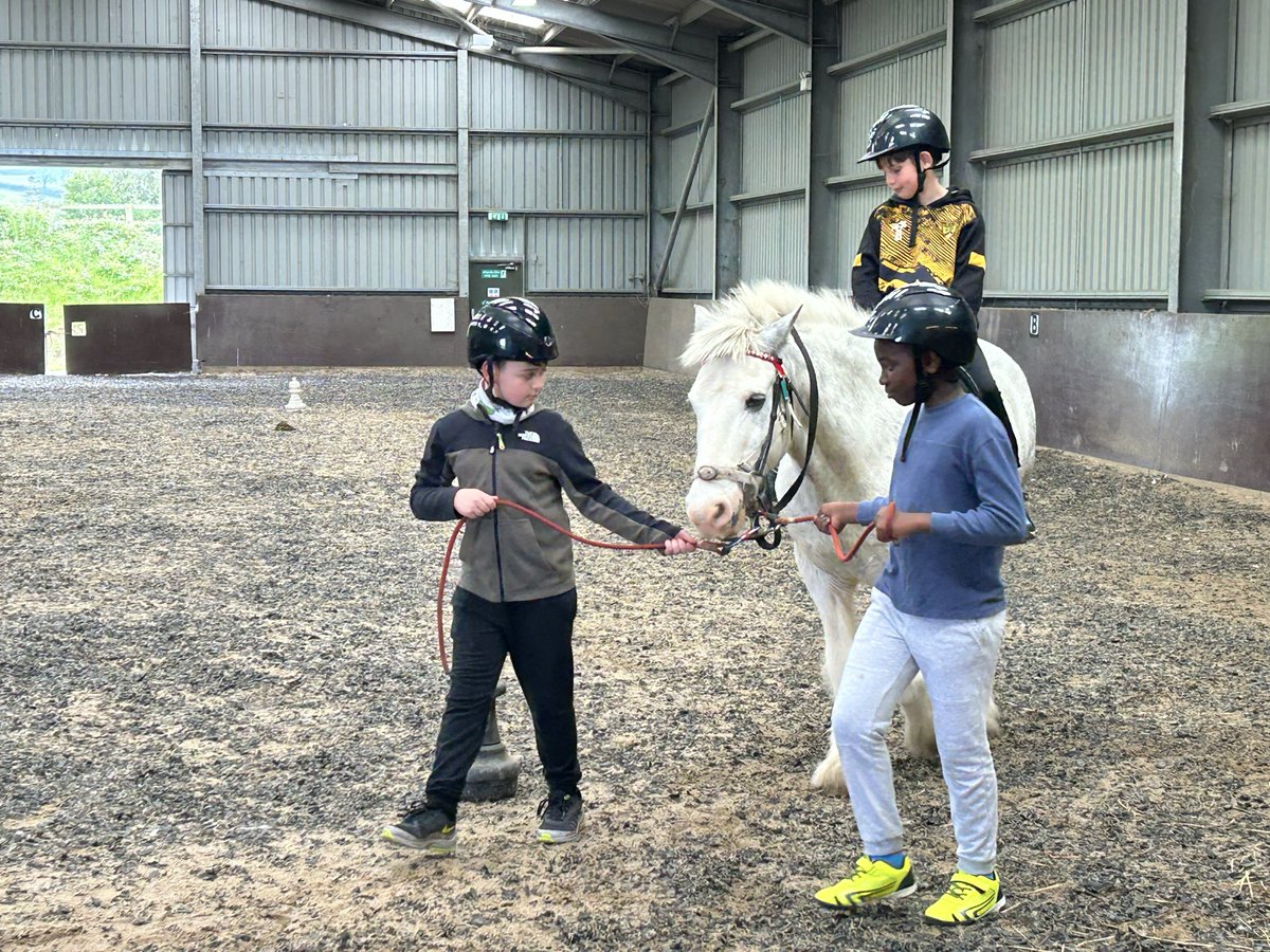 StJosPri's tweet photo. Some children were a little nervous at first, but everyone had a turn on the horse. https://t.co/IrOHYESCLG