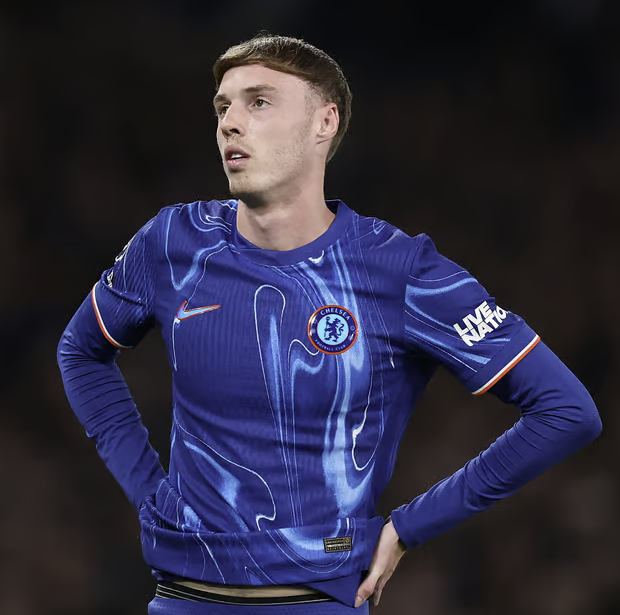 Fotbalové přestupy tweet media
