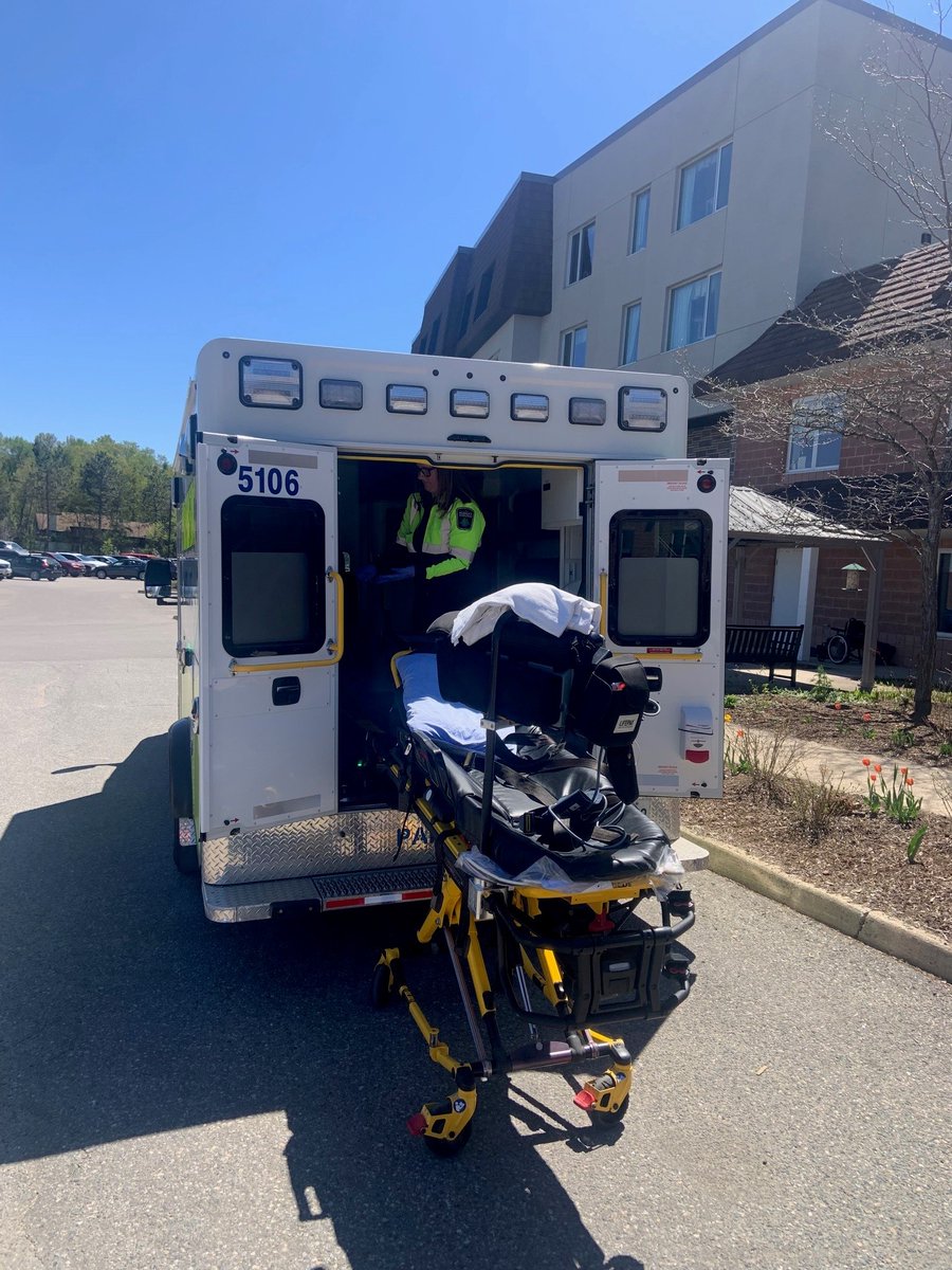 Muskoka Paramedics tweet media