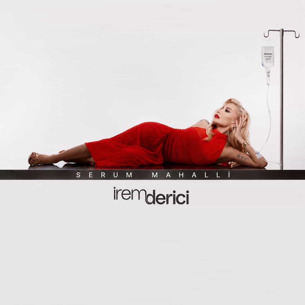 İrem Derici tweet media