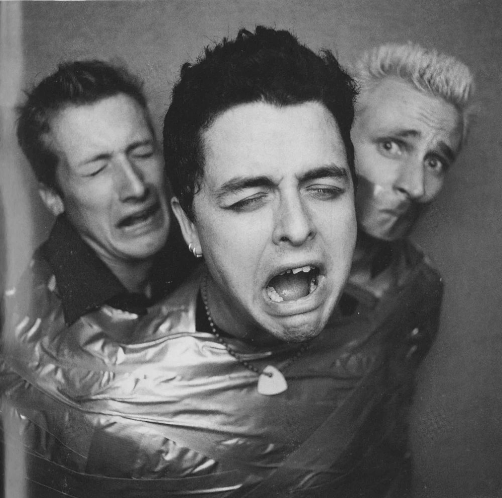 Green Day Archive tweet media