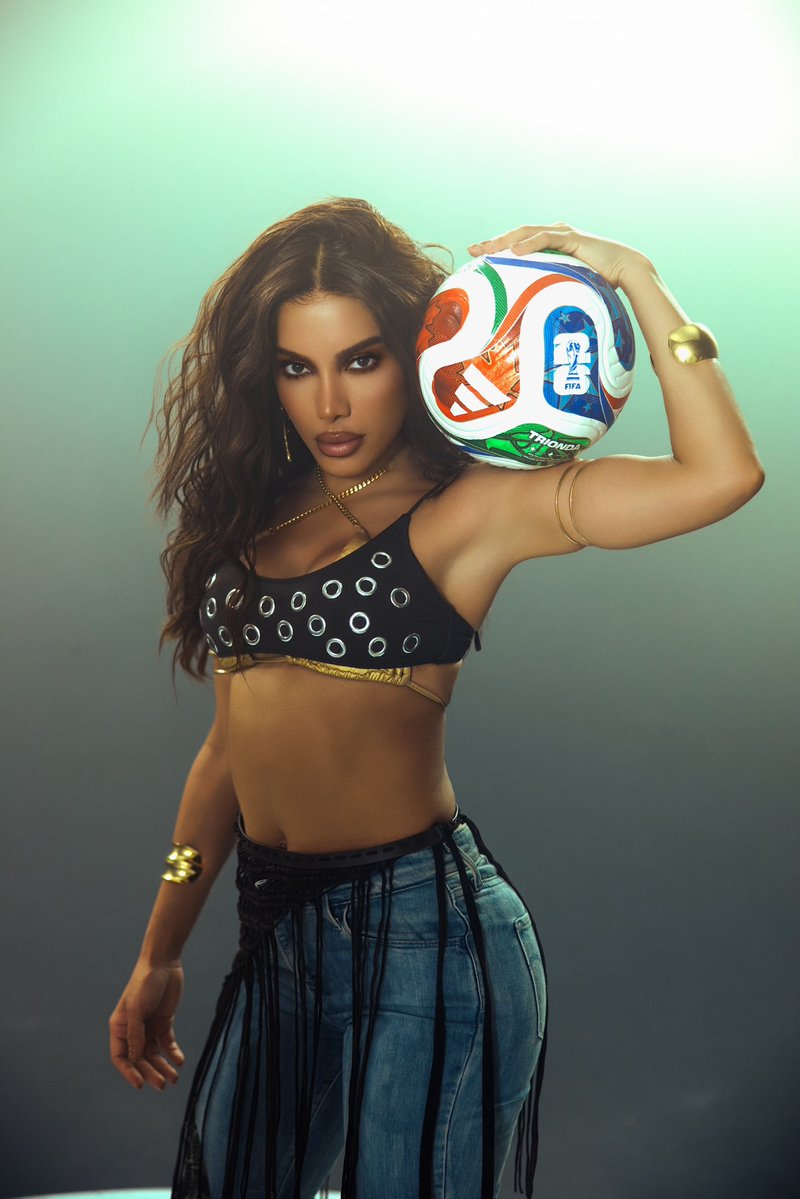 Anitta Press tweet media