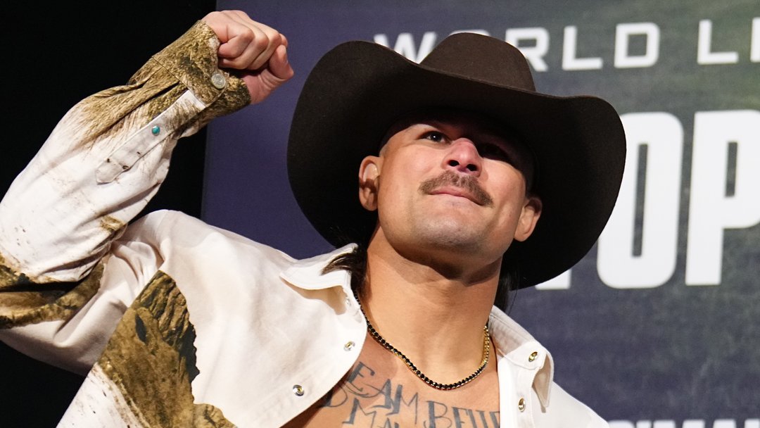 UFC tweet media
