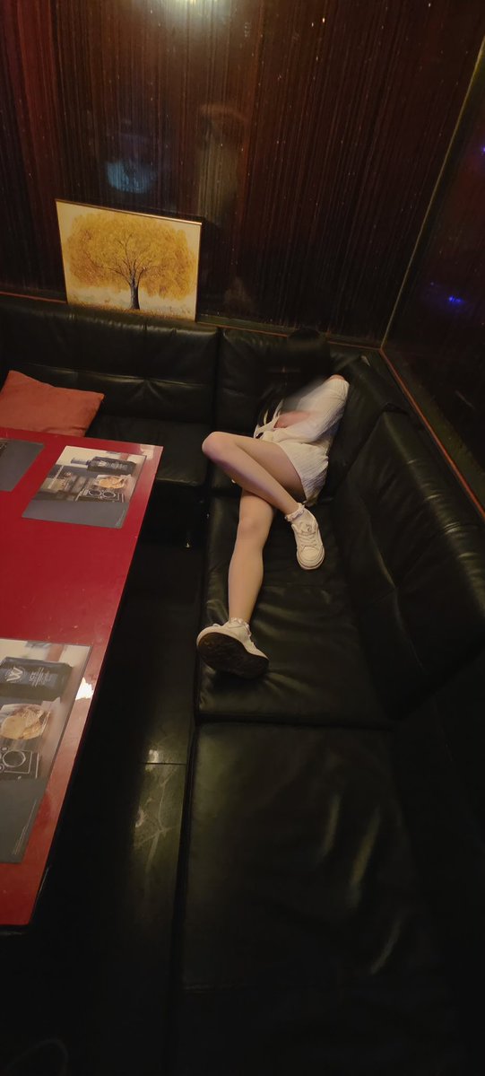 자스민나 tweet media