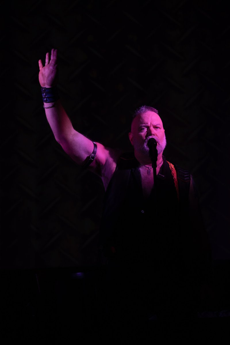 MichaelPacas's tweet photo. Final performance tonight:
HELL-BENT FOR LEATHER
7 PM • Palm Springs Cultural Center – Theatre 2
Tickets: https://t.co/PnVDaCIZje https://t.co/YX5IkJHJB7