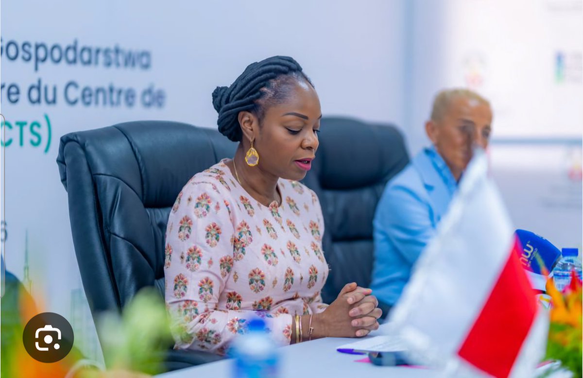 KudSenan's tweet photo. Porté par sa transformation #digitale, le #Togo attire de nouveaux partenaires comme la #Pologne. L'arrivée d'investisseurs polonais dans la #tech et la protection des données montre la confiance internationale envers la #gouvernance togolaise et son environnement stable. https://t.co/6n3YR5qkwn