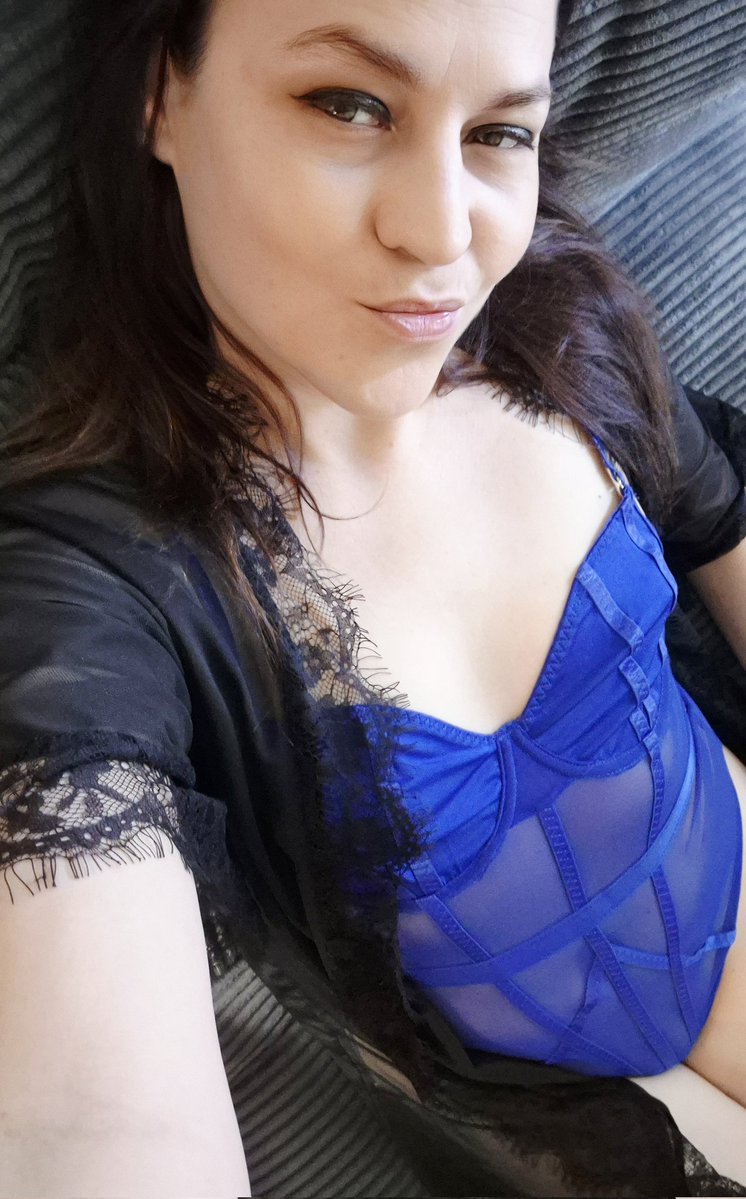 LayneKelsi3 tweet media