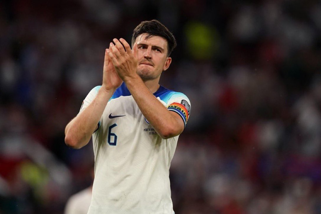 MUFCDarren_'s tweet photo. 🚨 Gary Neville on Harry Maguire being left out of the England squad by Thomas Tuchel : 

“ You cannot tell me there are many English centre-backs performing better than him right now. Impossible. At Manchester United, whenever he plays, you see leadership, aggression, and composure. He doesn’t hide. Some players disappear when things get difficult — Maguire doesn’t.

Leaving him out of the World Cup? For me, that’s a massive gamble. In tournament football, you need warriors, leaders, players with personality. Harry Maguire has proven that many times for England.

I really don’t understand this decision at all.”