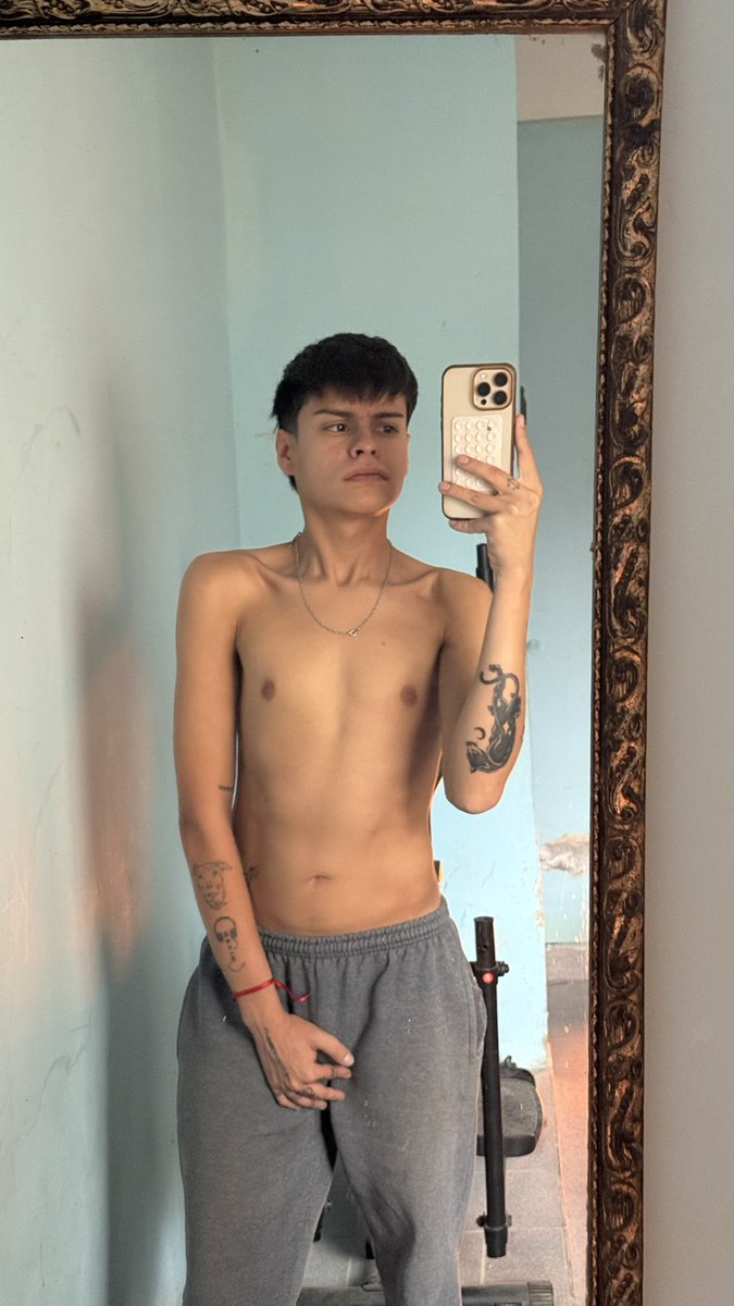 pendejotwink's tweet photo. https://t.co/6Bz6IiMfzU