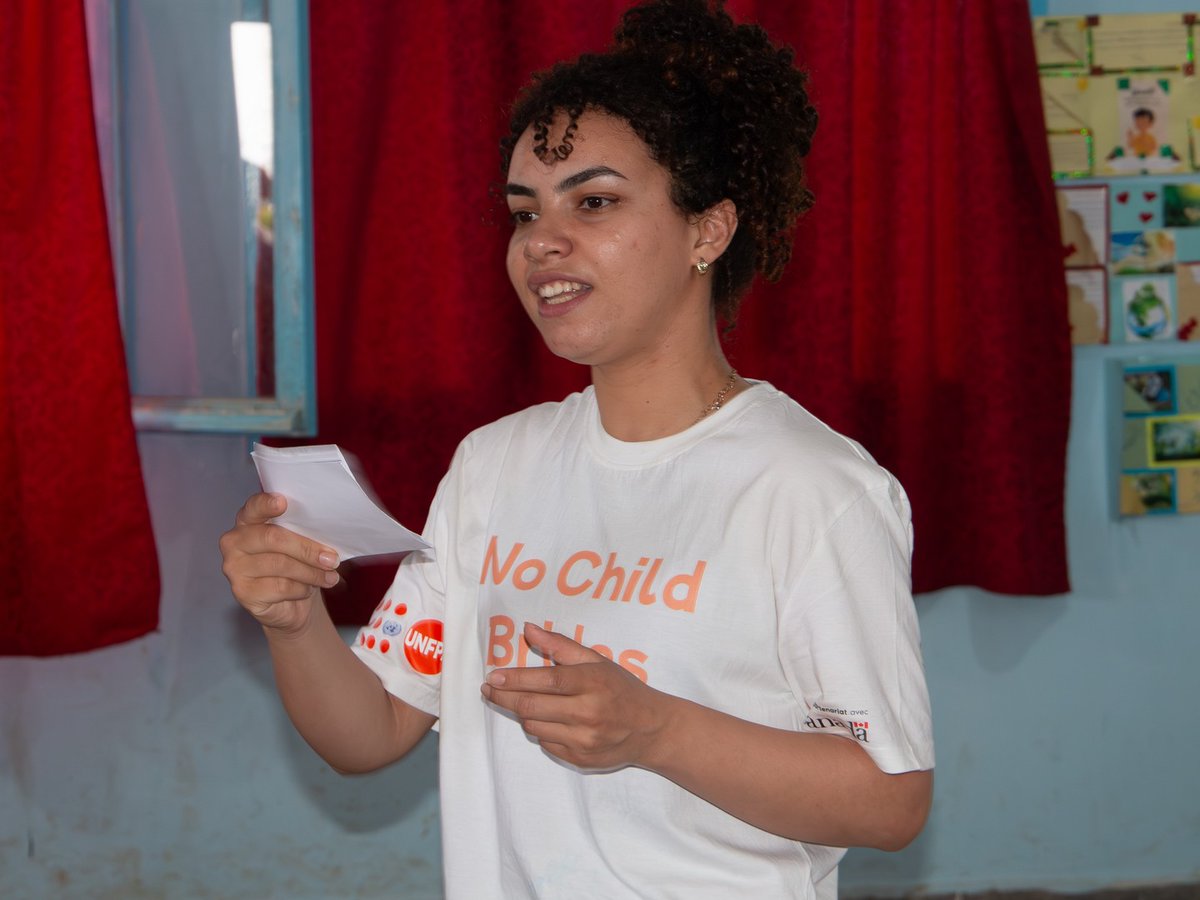UNFPAMaroc's tweet photo. Aujourd'hui, une caravane de sensibilisation des jeunes filles est lancée à Nador par @projectsoar en partenariat avec @AssoAsticude, avec le soutien de @UNFPA au #Maroc et l’appui financier de @CanadaDev dans le cadre du projet #SAFEERA.
#MHDay2026 @ONUMaroc @AmbCanMaroc https://t.co/K9xcxMCqno