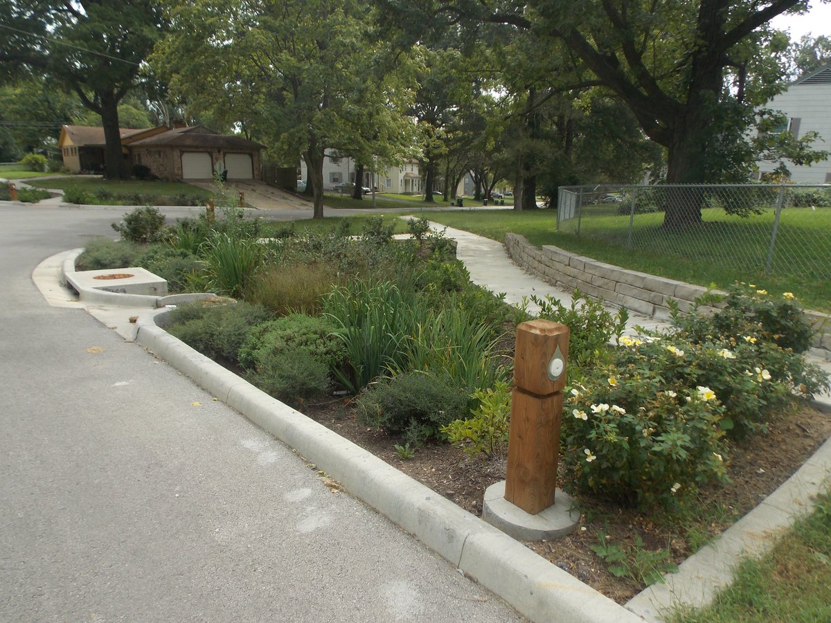KCMOwater's tweet photo. Every glass of clean water, flushing toilet, and rain garden is the result of years of investment and hard work. 

This Infrastructure Week (and every week!) we’re proud to construct and maintain the water systems that our community is literally built on. 🚧 https://t.co/Jb6XC9x2qM