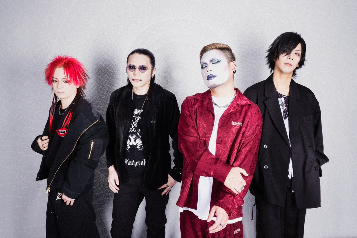 Vif_music's tweet photo. 今日はAlternation of Generationsの高田馬場CLUB PHASE公演!
ライブ直前、復活EP『REVOLVE』をじっくり聴きこみつつ、Vifで掲載中のインタビュー&コメント動画の再チェックを!
▶️https://t.co/W2x8MSAVUk
#Vif #AlternationofGenerations #REVOLVE
@AOG_JP_Official
@danchonogod
@Hire_Hire
@ryosuke_azbass
@Fu_min666
