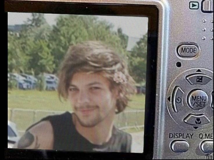 nick ໑̣ tweet media