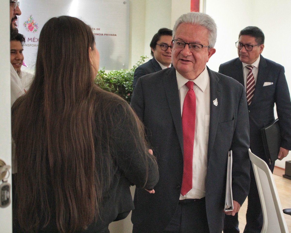 SEBIEN_cdmx's tweet photo. Hoy nuestro Secretario @PabloYanesRizo, asistió a la Sesión Ordinaria 329 de la @JAP_CDMX , un espacio fundamental para fortalecer el trabajo coordinado entre el Gobierno e Instituciones de Asistencia Privada (IAP) en favor del bienestar y el desarrollo de nuestra comunidad. https://t.co/lVvLcTWt0k
