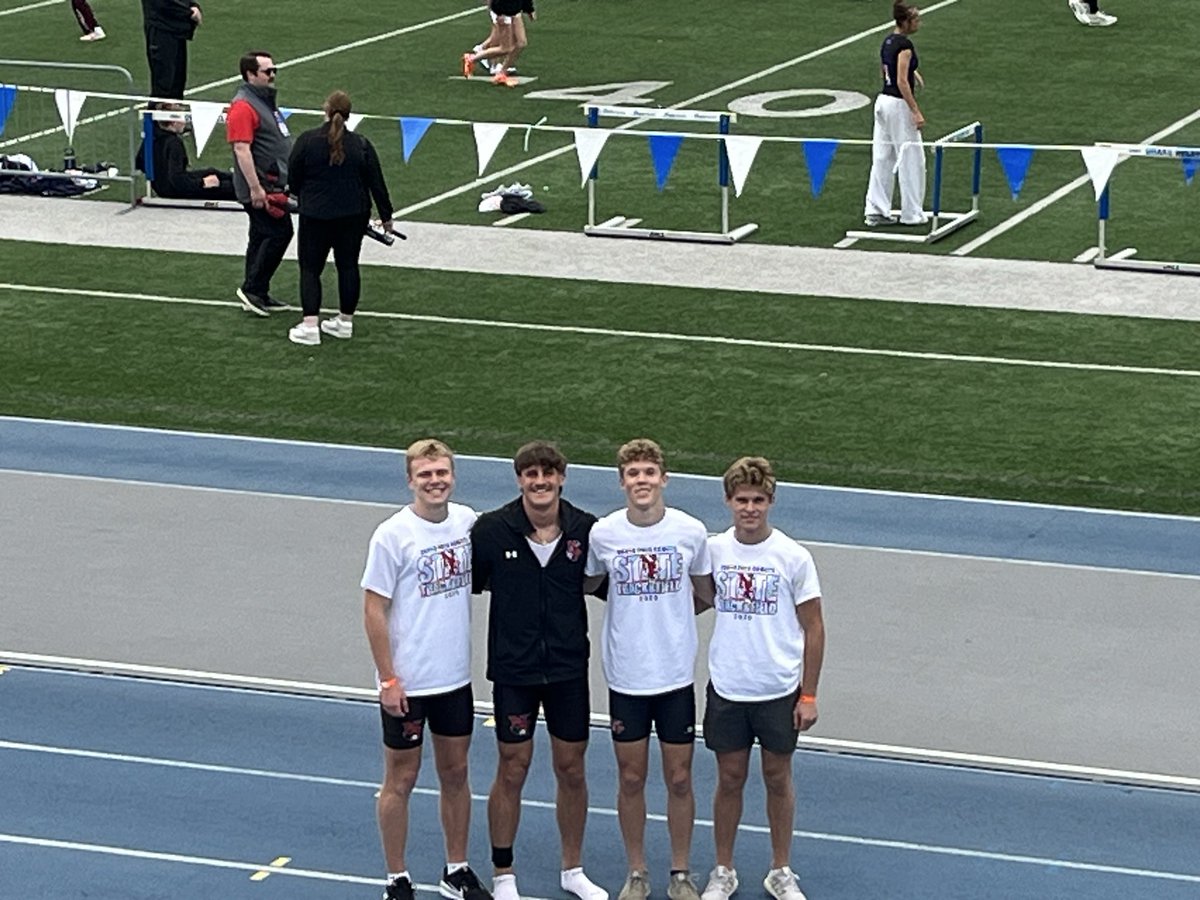 npboystrack's tweet photo. Shuttle team C Borman, Cathcart, Twedt, M Ackerman run a SB to finish 10th. https://t.co/vNdOimHXus