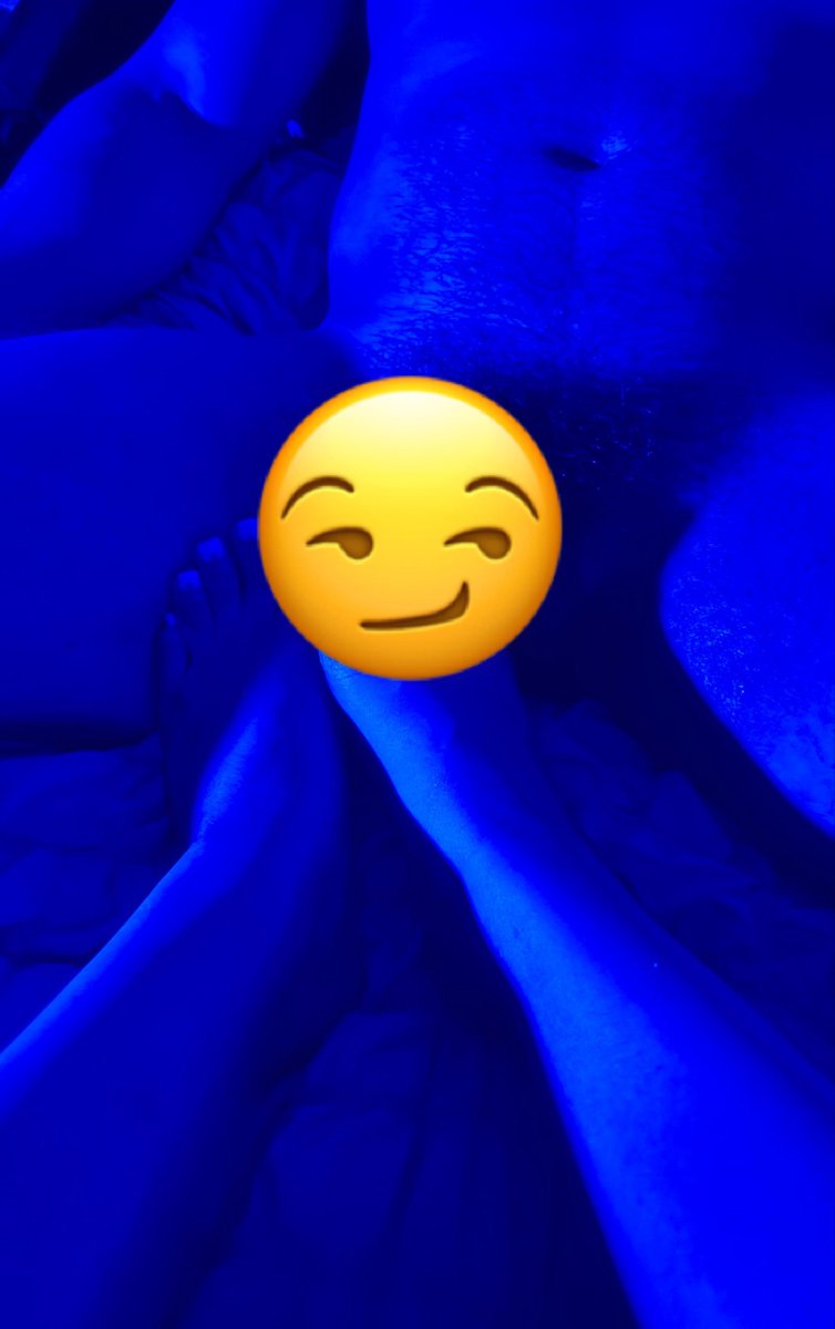 lunasSoles👣🌙✨💋🖤 tweet media