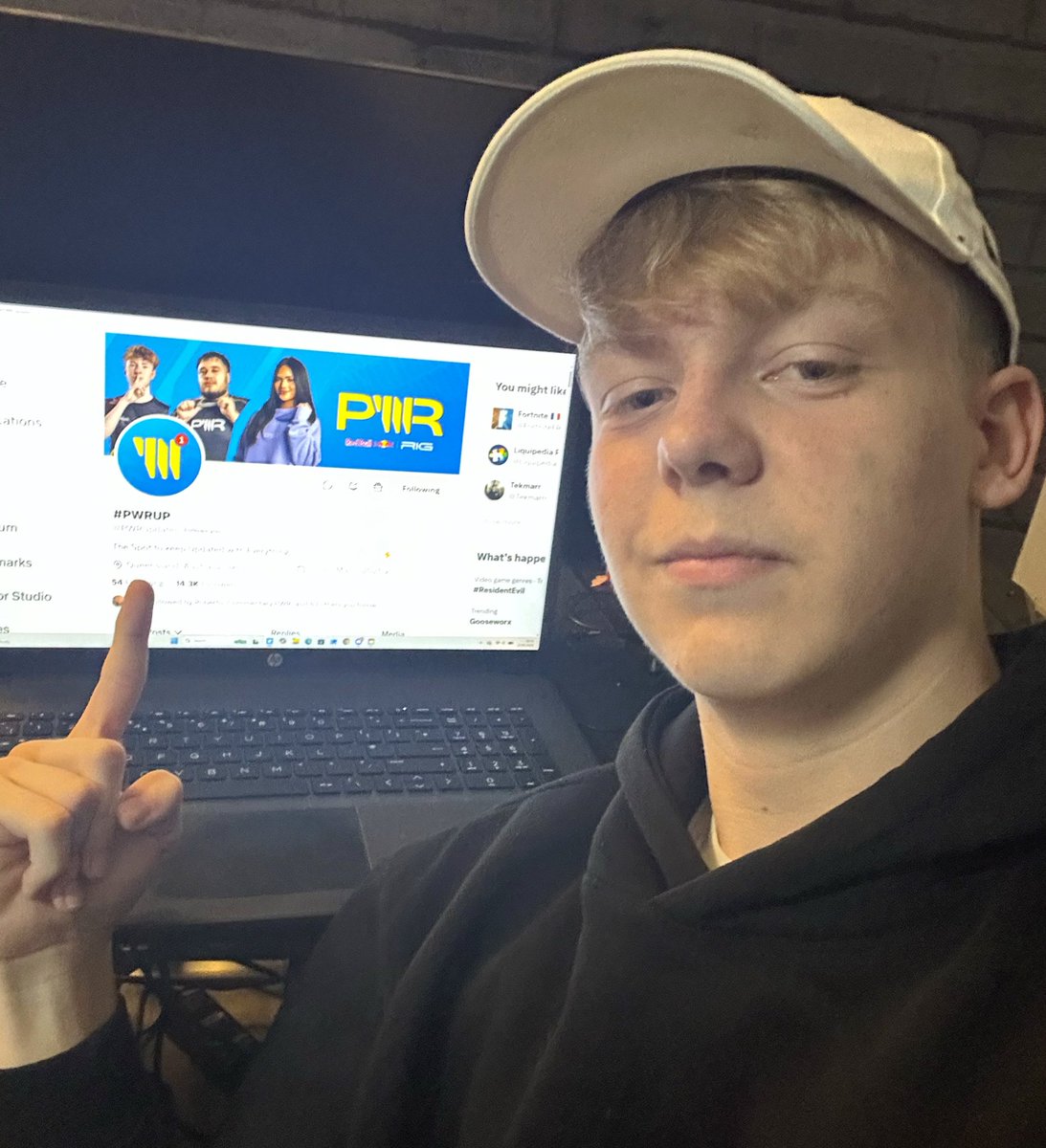 PWR Spenzley tweet media