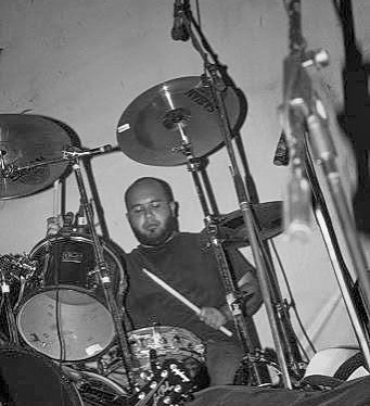 guerrasantaband's tweet photo. #tbt #2012 La Ruezga, Barquisimeto 🇻🇪
Yony Pineda y Leo Escuela banda Redneck 
Casi 15 años después se vuelven a reunir ahora con Guerra Santa.

El metal nos junta, nos revive, vamos por más!!! https://t.co/wCoXPhI7Ol