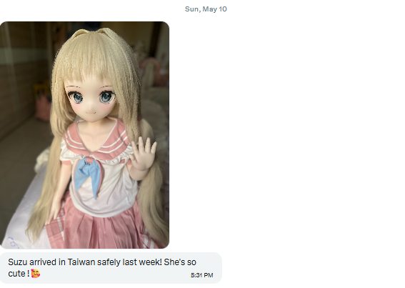 DOLLTAdoll's tweet photo. A lovely look back at earlier this month! 💖
Little Suzu safely arrived at her new home in Taiwan, and her owner has already pampered her with a whole new wardrobe! 🥰 From the cute sailor uniform to the cozy home dress, she looks perfect in everything.
#DOLLTA
#ドリタ  
 #多丽塔 https://t.co/fTv8kRYseK